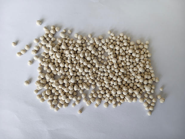 Abono específico para palmeras en formato granular, ideal para mezclas mecánicas y Bulk Blending